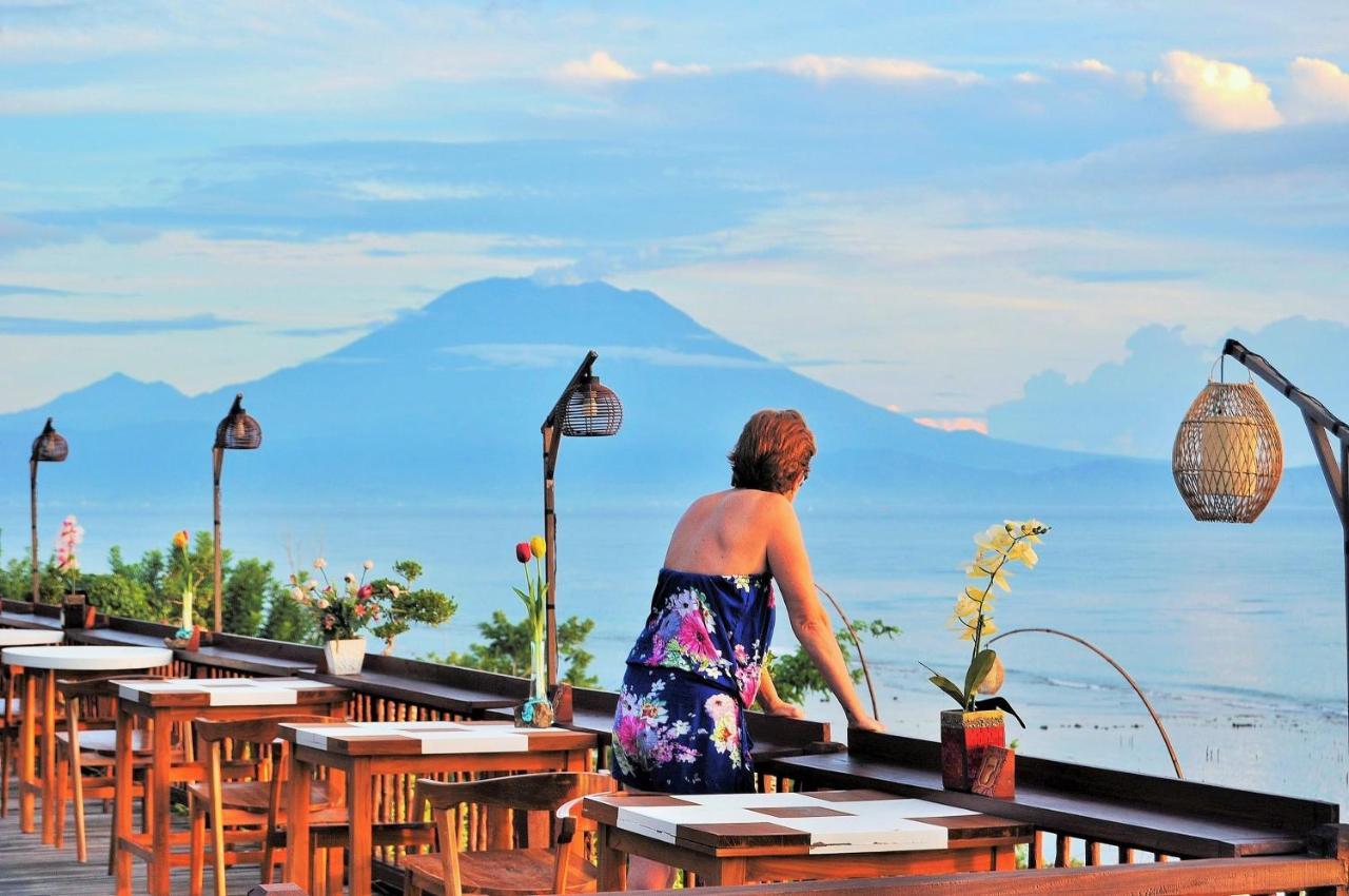 Ocean Terrace Suite And Spa Luxury Batununggul Exteriör bild